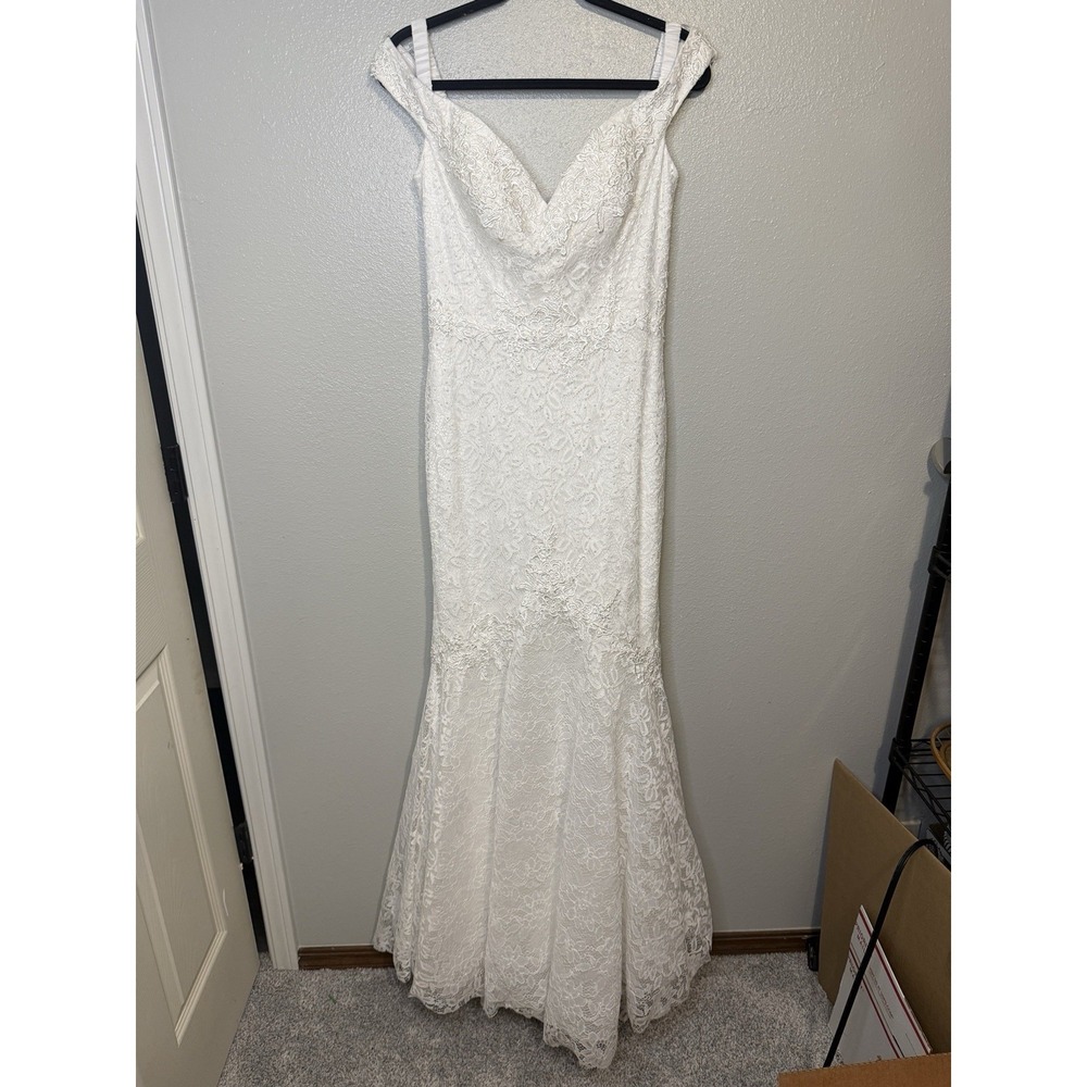 Intrigue by Blush White Embellished Formal Wedding Gown Prom Dress‎ Size 10 425